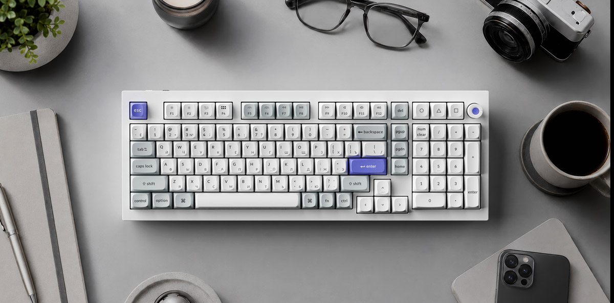 q5-he-8k-white