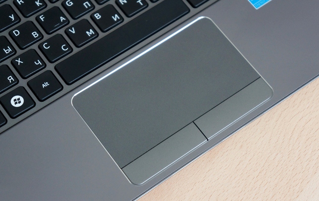 Samsung Series 5 530U3B